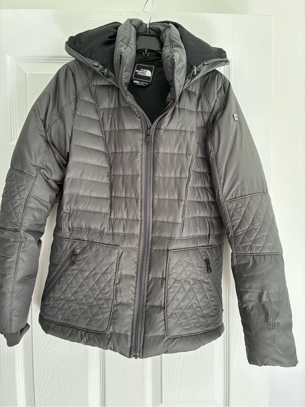The North Face Women's 600 Down Quilted Puffer Jacket Coat Gray Missing Belt Med